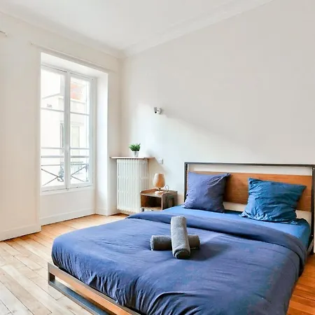 Arc De Triomphe Superbe Appartement Paris Free Netflix-3